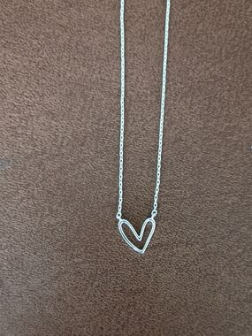 Silver Heart Pendant Necklace